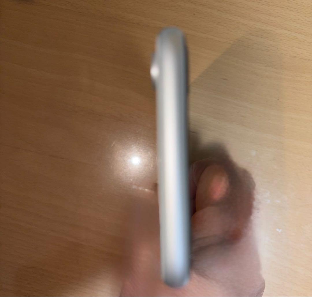 美品♪ iPhoneXR 128GB 本体　バッテリー77%