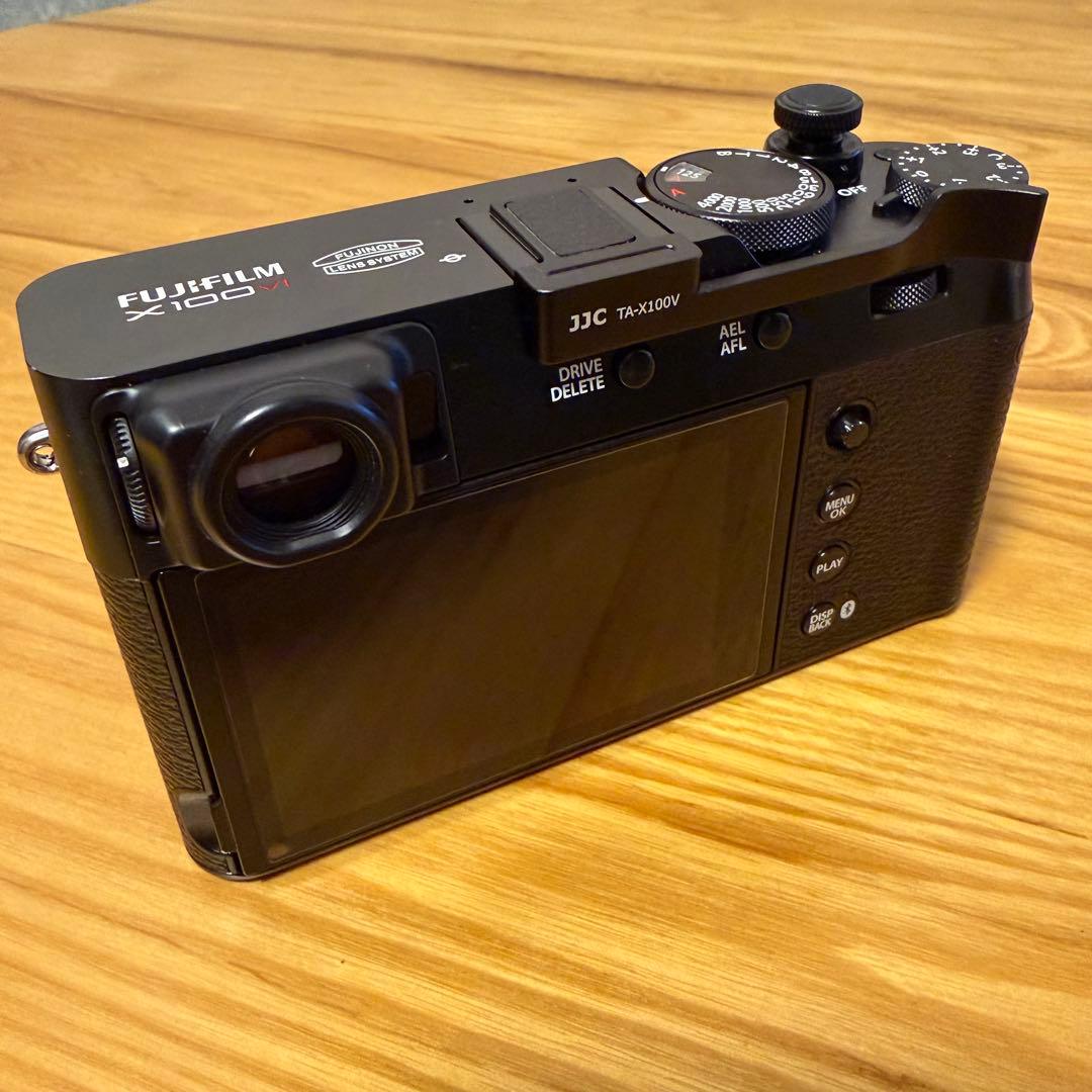 入手困難　美品　FUJIFILM X100ⅵ コンデジ　ブラック　おまけ多数