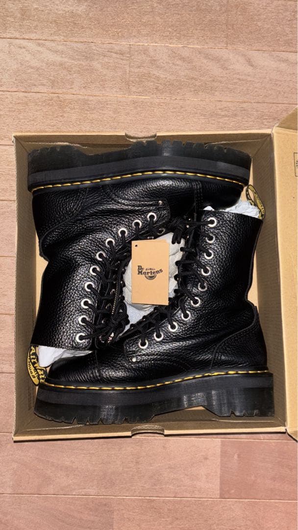 Dr.Martens ハイツイストブーツ