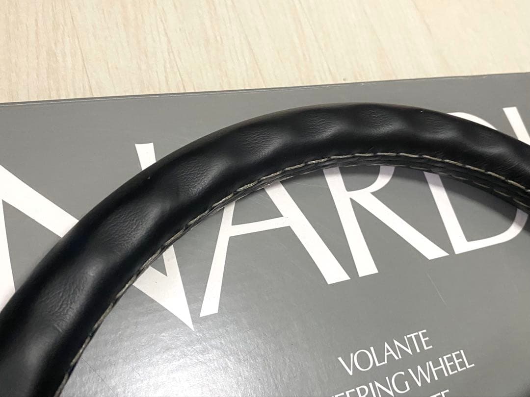 希少【NARDI】FET レザーステアリング　36Φ 【ナルディ】