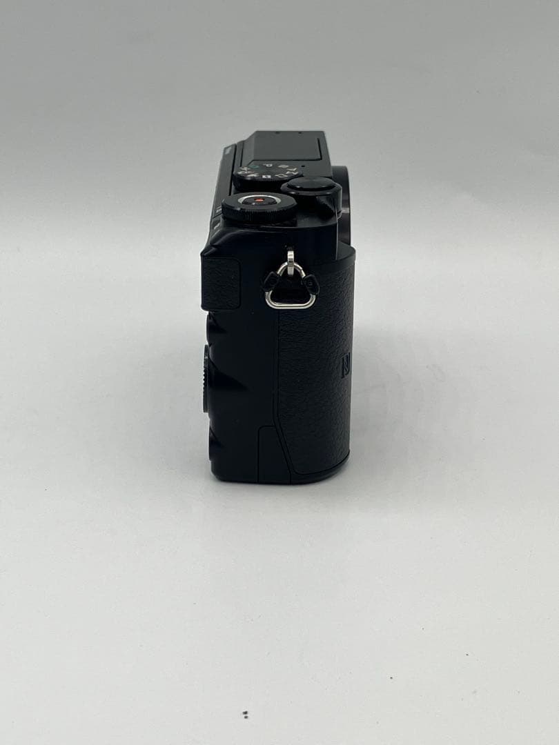 【返品保証・動作確認済】Nikon 1 J5（10-30mm・30-110mm）