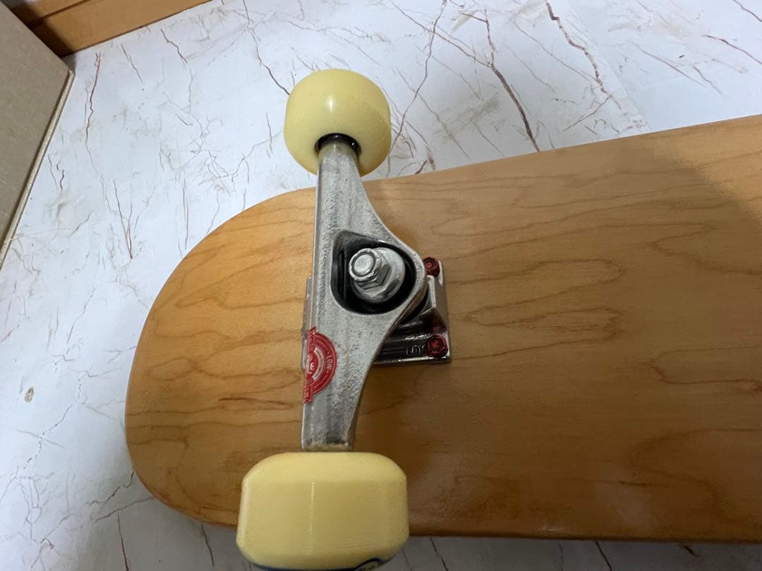 GRIZZLY スケートボード グリップテープ付き未使用