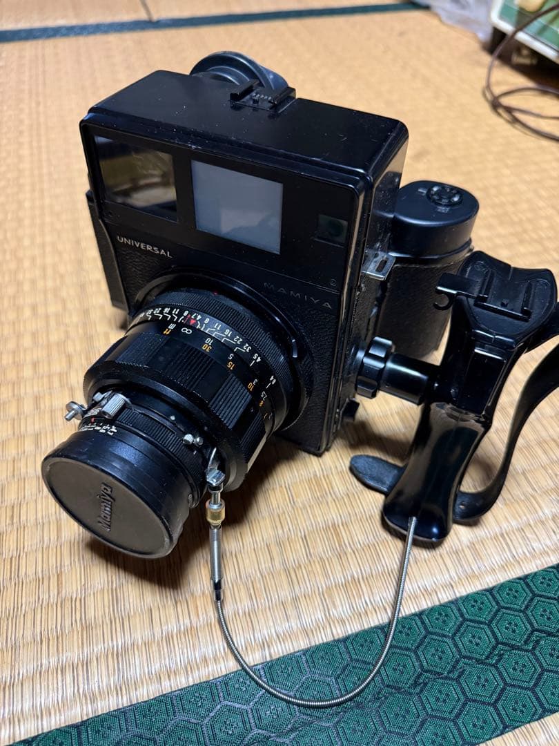 【値下げ】Mamiya Universal フィルムカメラ 75mmレンズ