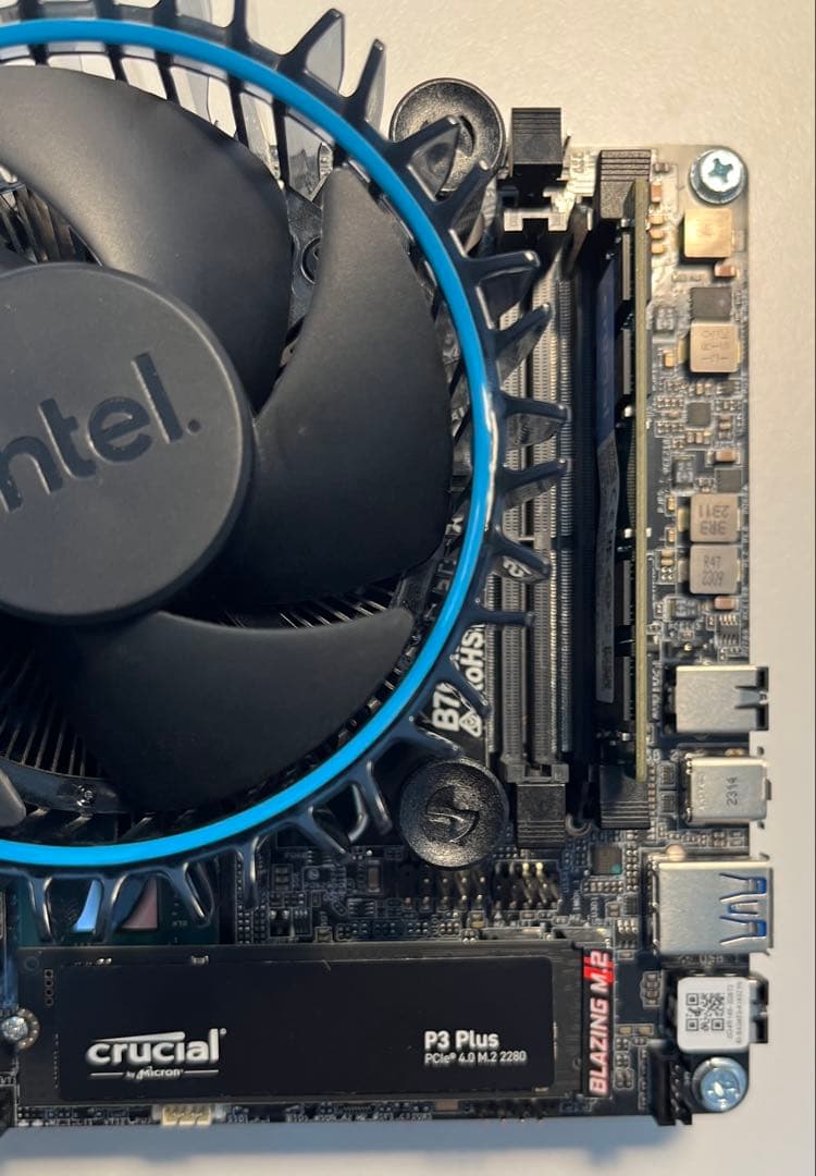 ミニPC DeskMini B760 i5 12400 32GB 1TB Win11Pro