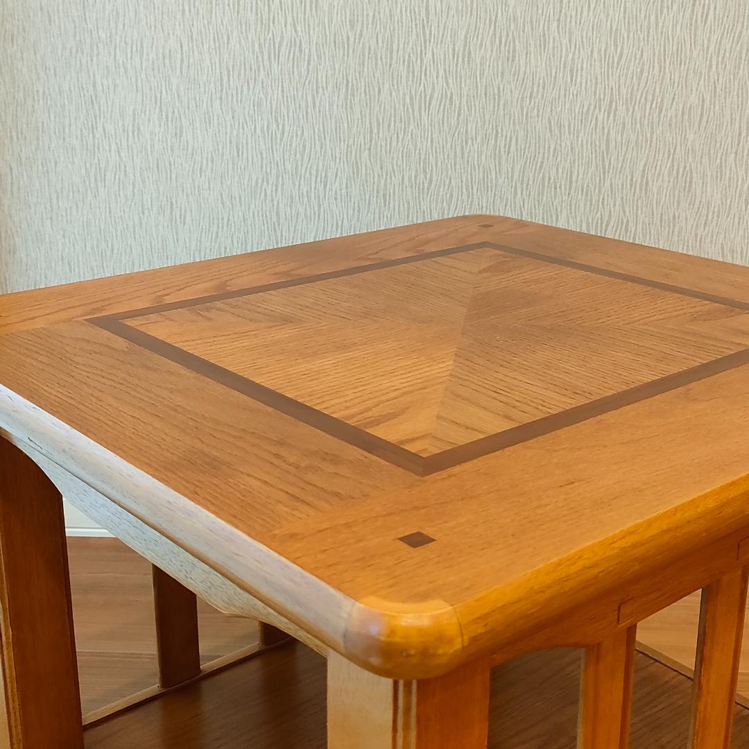 ヴィンテージ　サイドテーブル　UNIVERSAL　FURNITURE　LTD