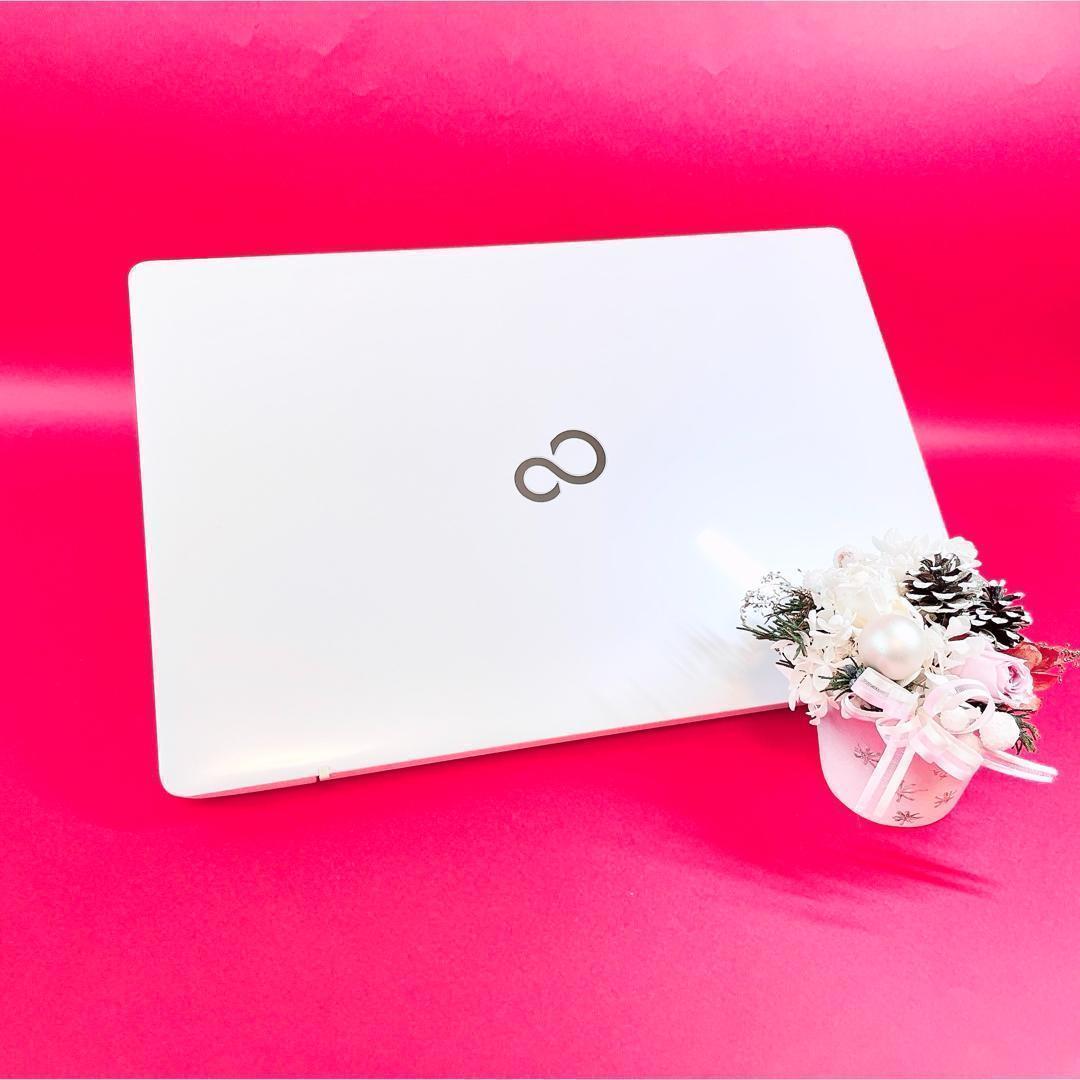 Corei7❣️大容量1TB✨️ブルーレ✨️薄型ノートパソコン✨️可愛い白✨️カメラ付き