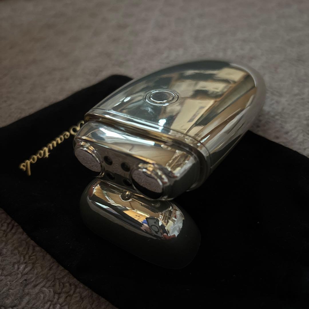 EMS複合美顔器 リフトアップ フェイス・マッサージ シルバー