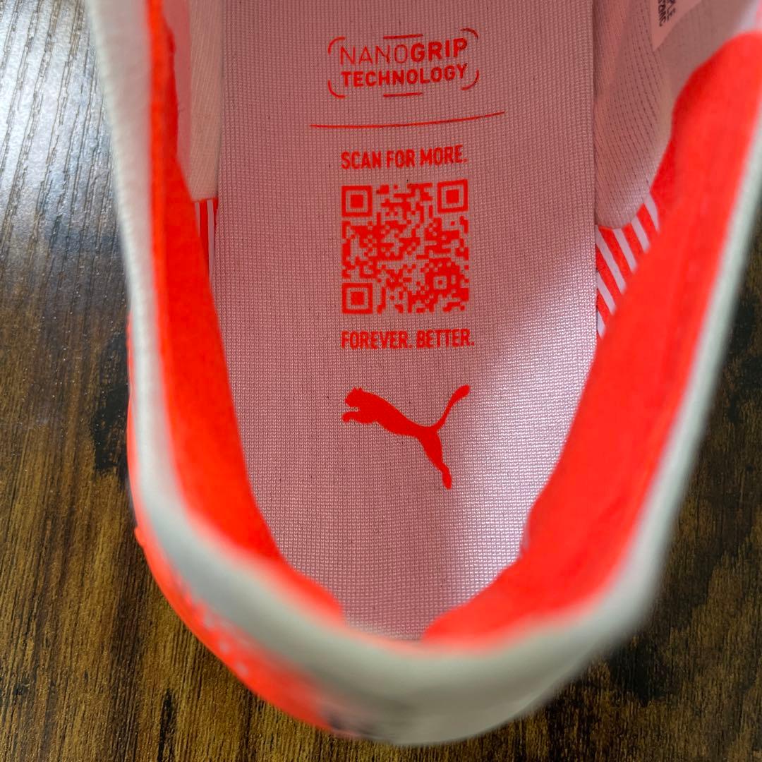 プーマ　ウルトラ 5 アルティメット FG　27cm　ホワイト　箱無し