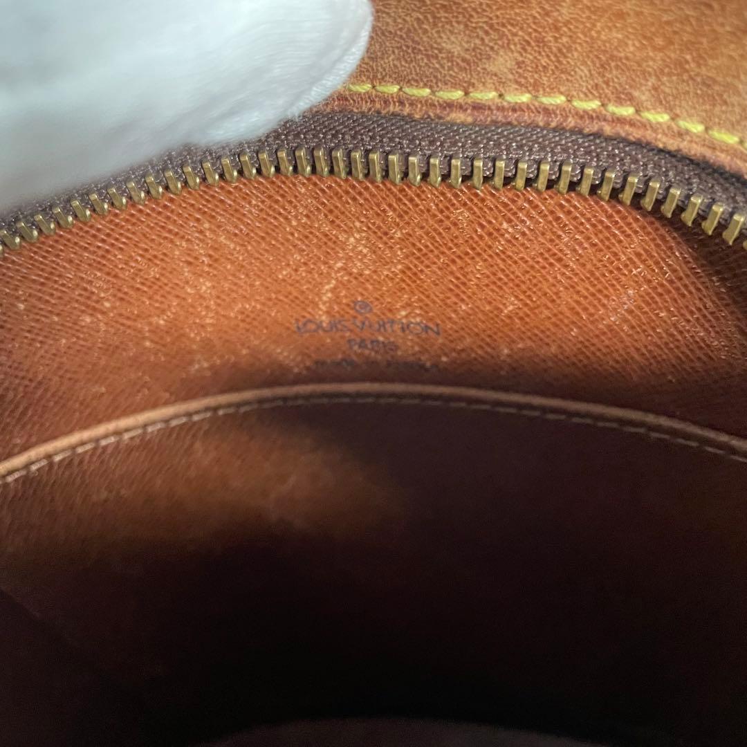 Louis Vuitton モノグラムショルダーバッグ　ドルーオ ルイヴィトン