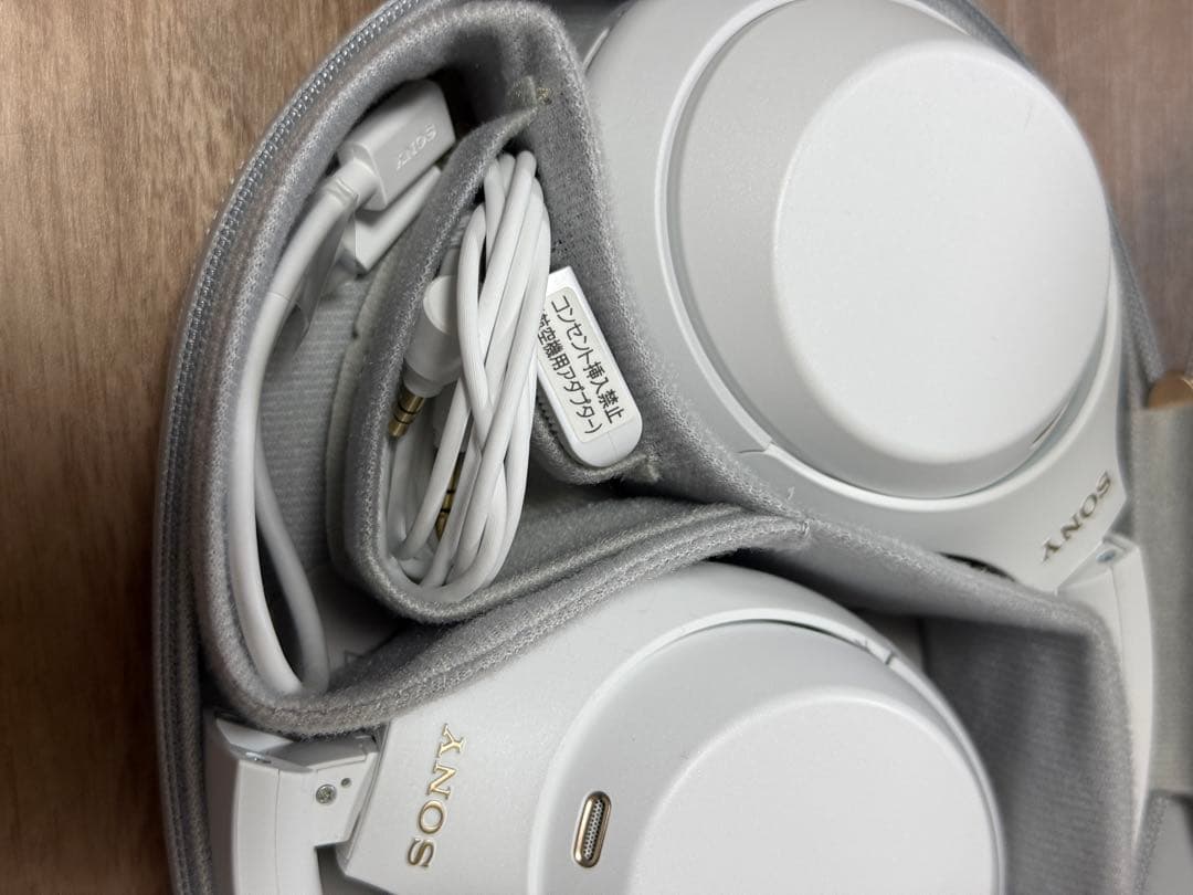 sony WH-1000XM4 WM ワイヤレスヘッドホン サイレントホワイト