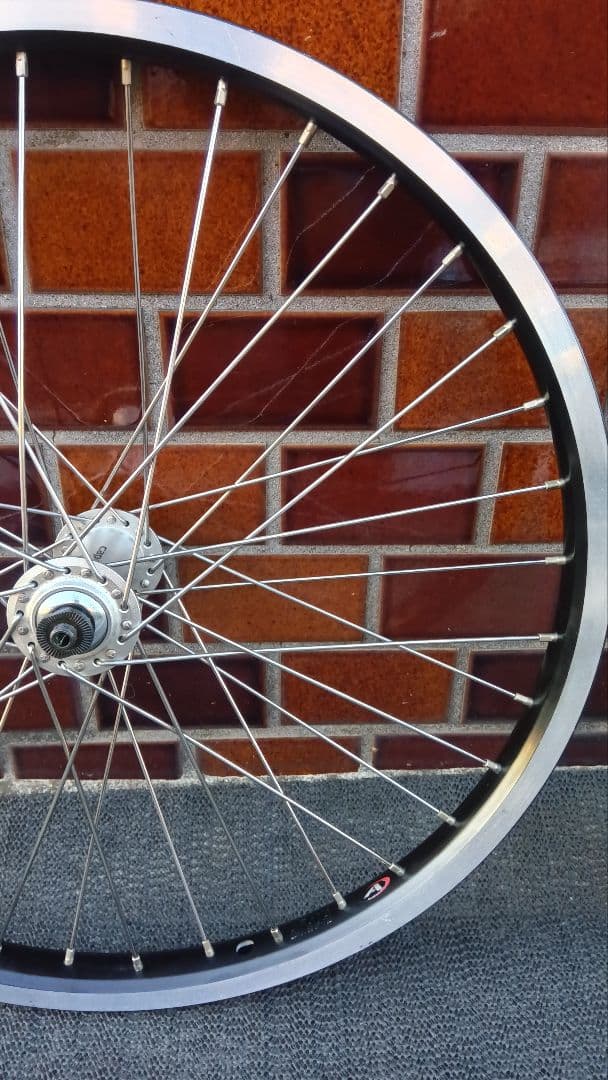 20インチ（406） Capreo 完組ホイルセット