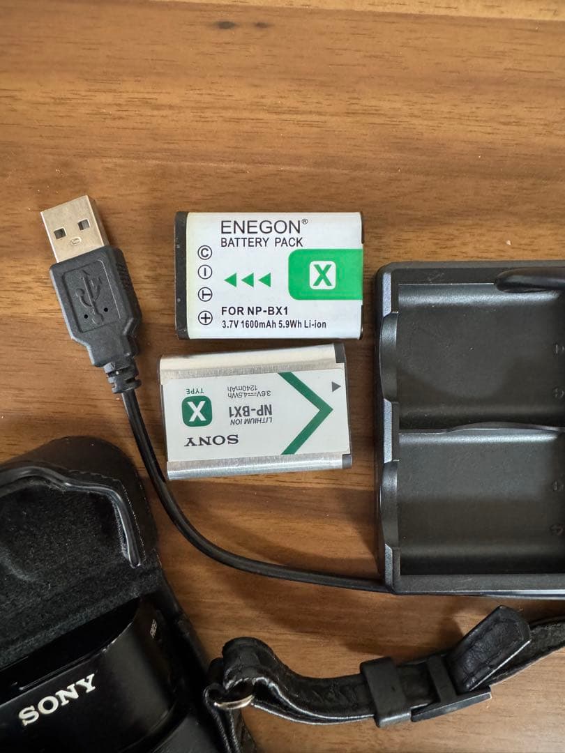 デジタルカメラ SONY RX100M5