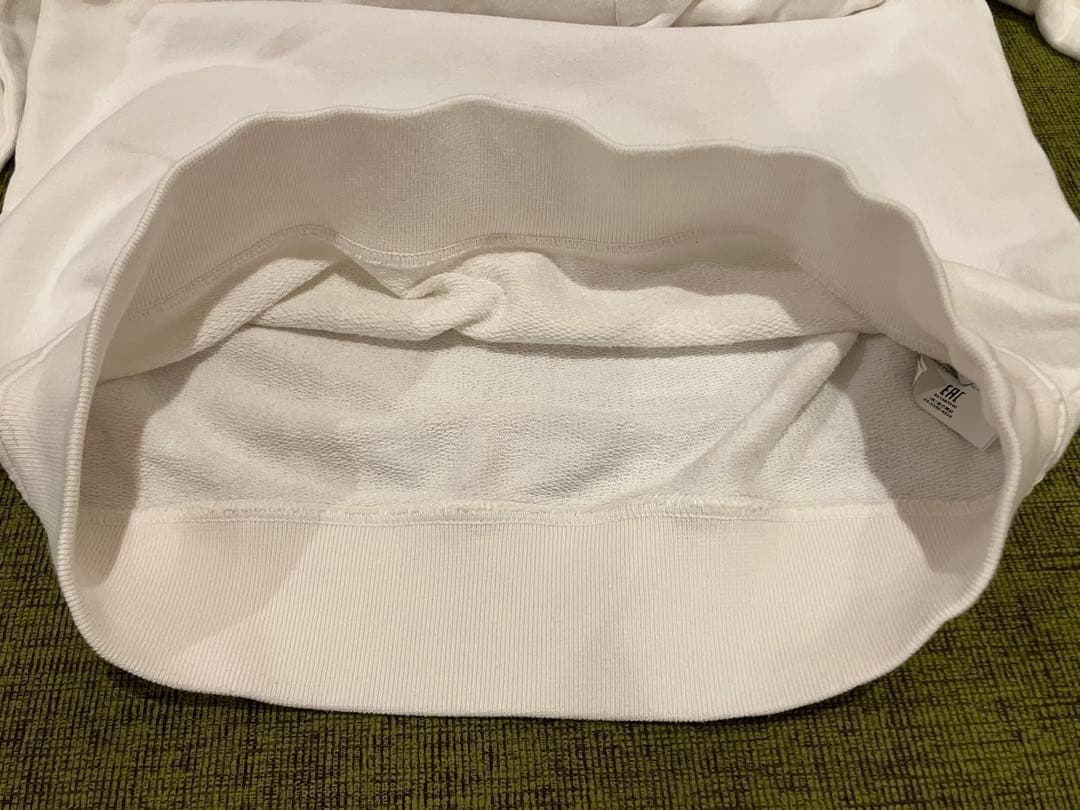 STONE  Sサイズ スウェット 白 ホワイト ストーンアイランド