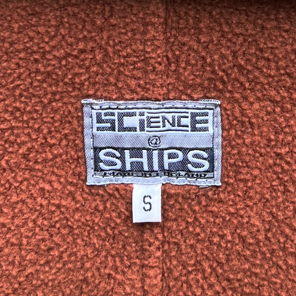 サイエンス SCiENCE LONDON　シップスririジップアッ パーカー