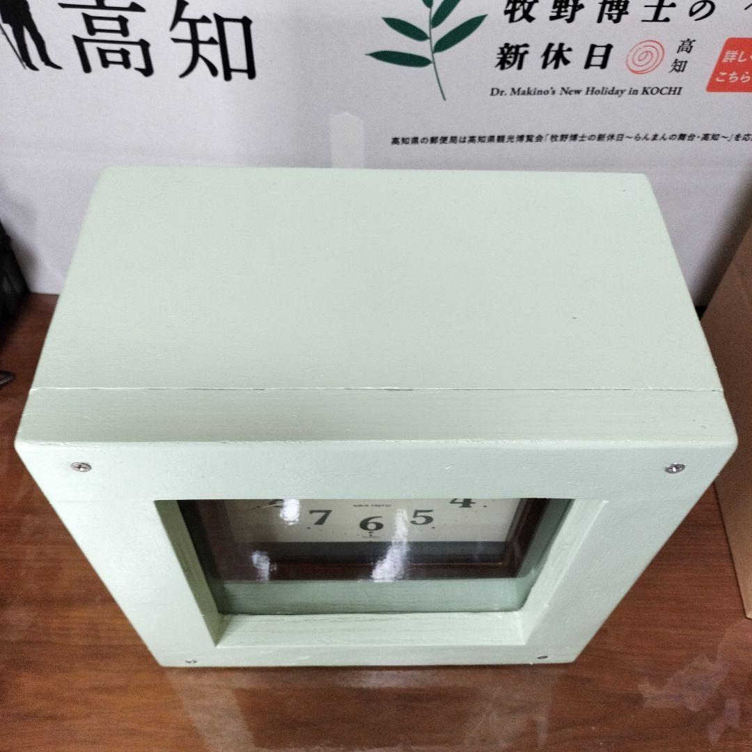 置き方自由自在座れるキューブな電波時計「座クロック」カシオIQ‐890J使用