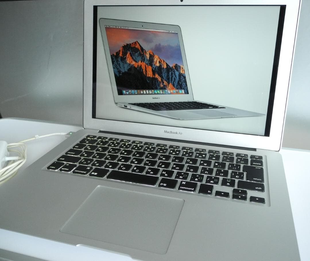 MacBook Air 13インチ 2015 大容量アダプター付き