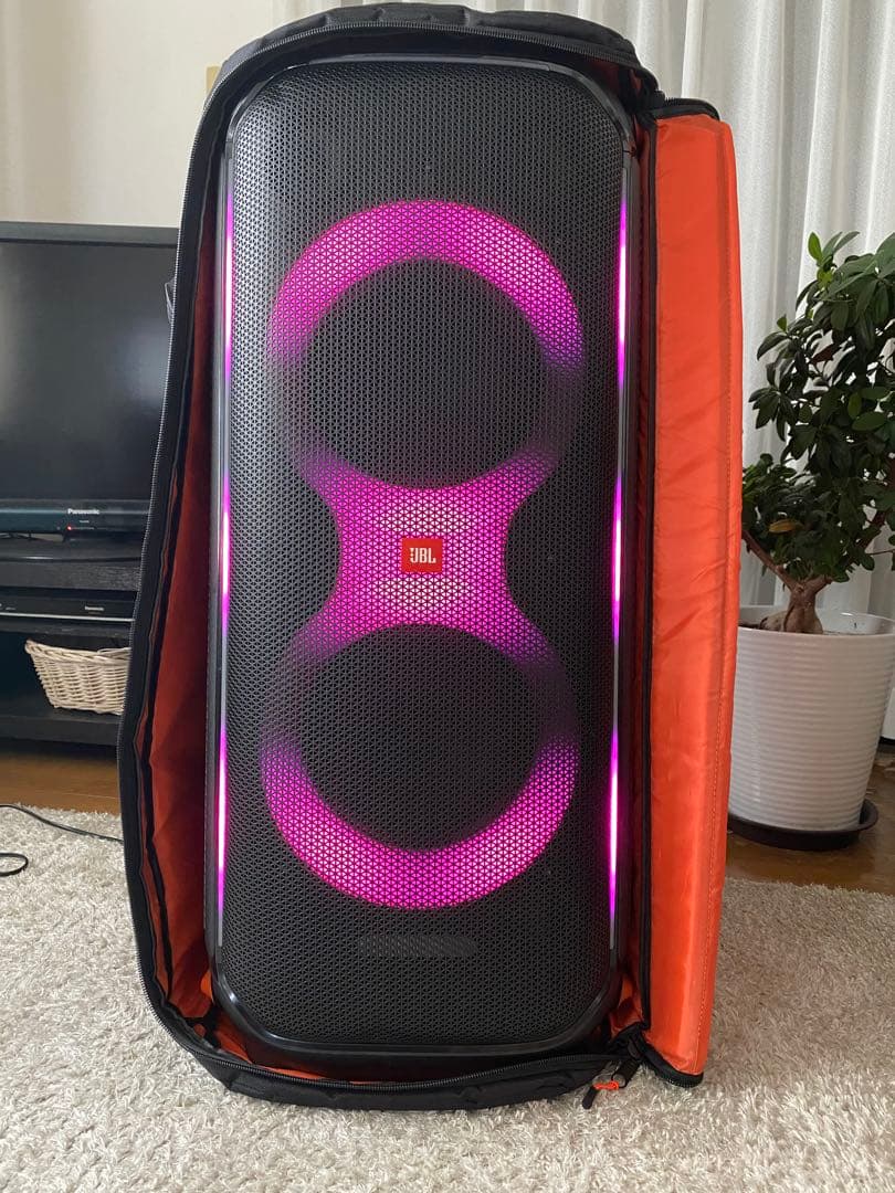 PARTY BOX 710.(専用ケース付き) JBL partybox710