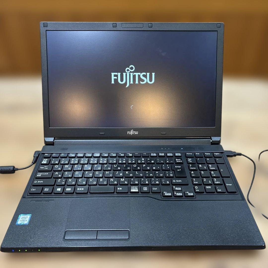 FUJITSU 富士通　LIFEBOOK A576/N FMVA 12TK1