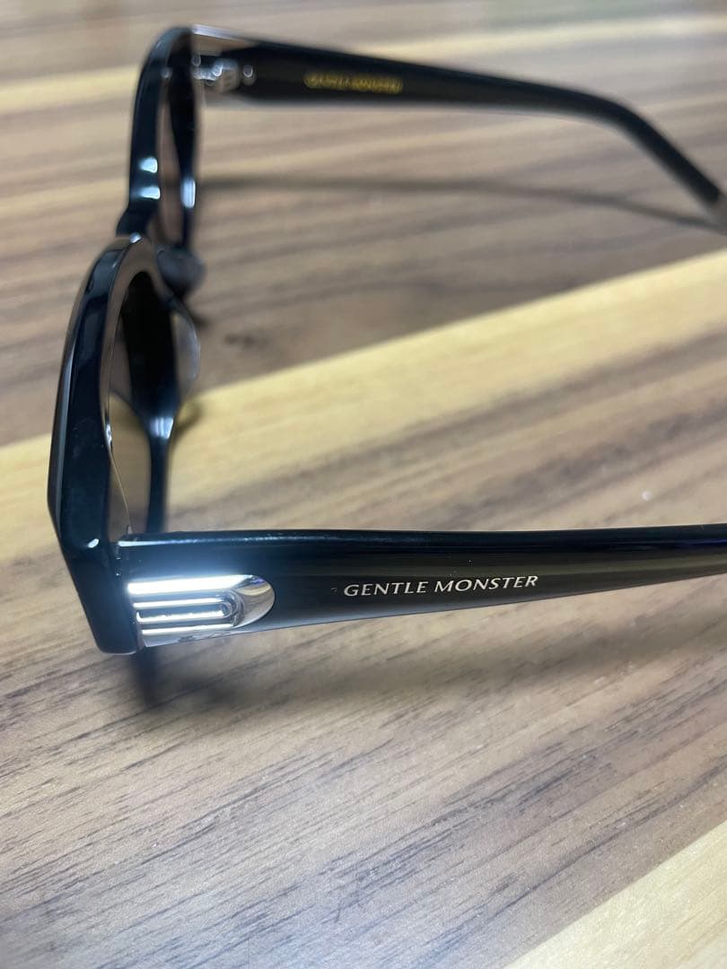 GENTLE MONSTER DADA ブラックサングラス