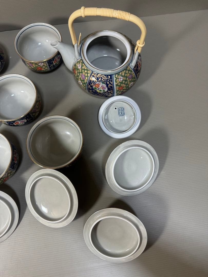 2272 有田焼 瑞窯 茶器セット　急須1客　湯呑蓋付5客　金彩