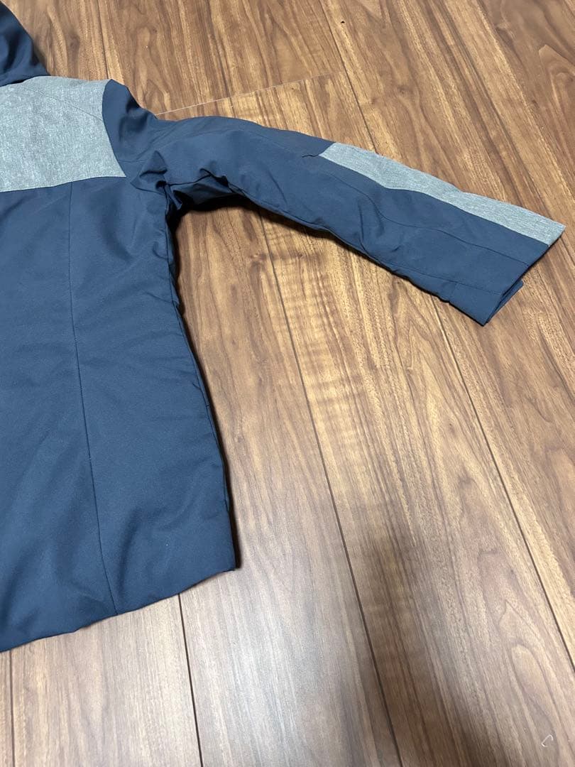 新品PHENIX フェニックス　レディース スキーウェア　スノーボードウェア　S