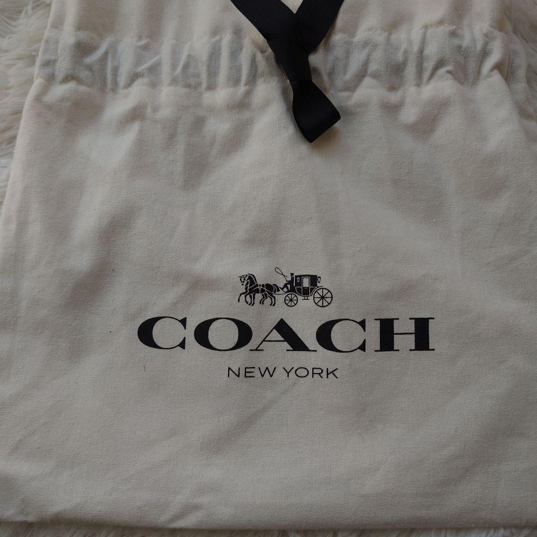 ✨COACH ✨ブラックレザースマホショルダーバックツーウェイ　新品未使用‼️