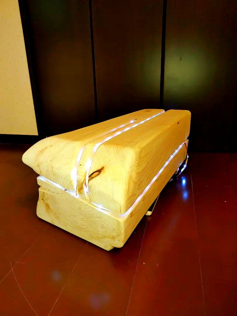 『限定価格』四国霊峰石鎚山産②大型天然ひのき切り株テーブルベンチ