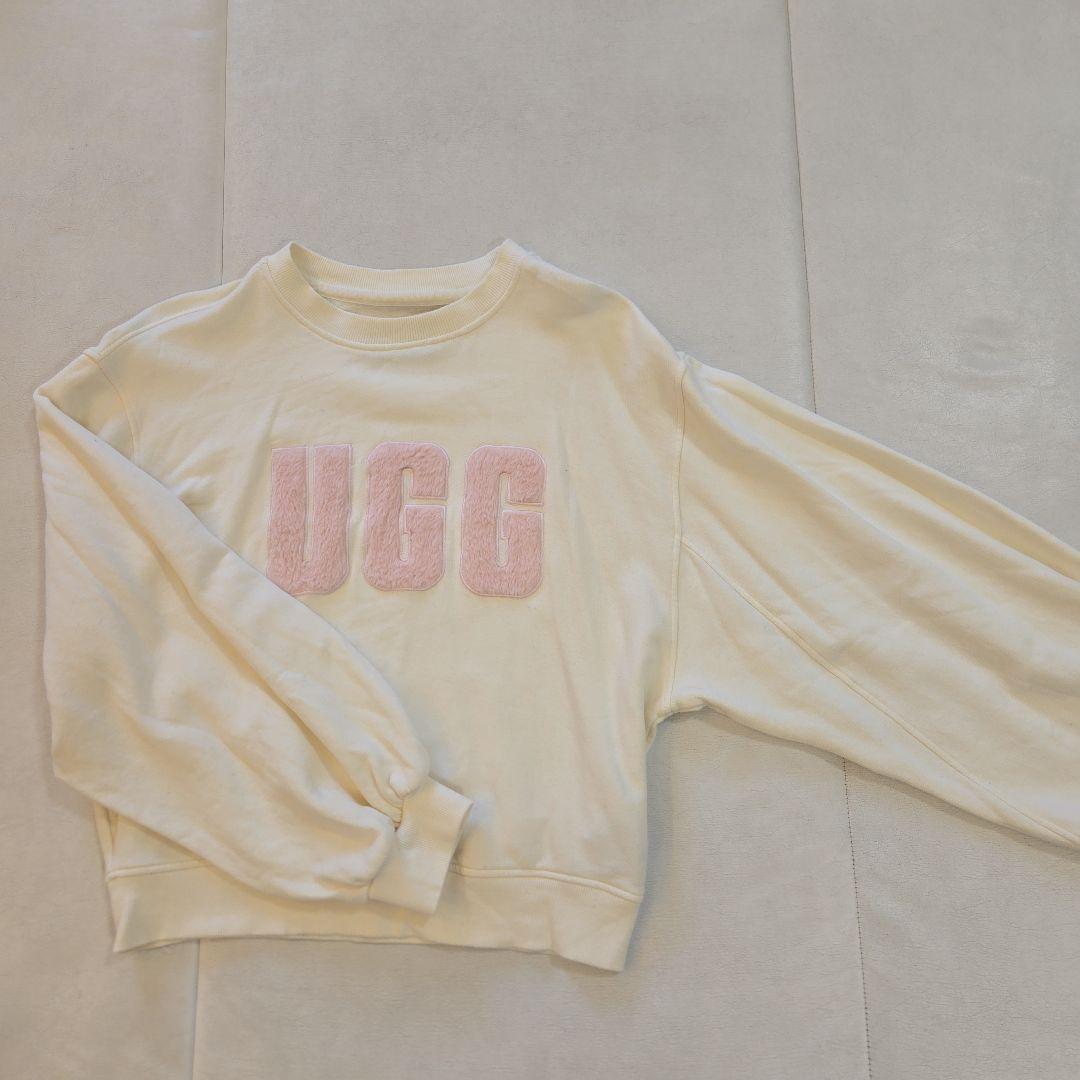 UGG フロッキー ロゴ 長袖 スウェット