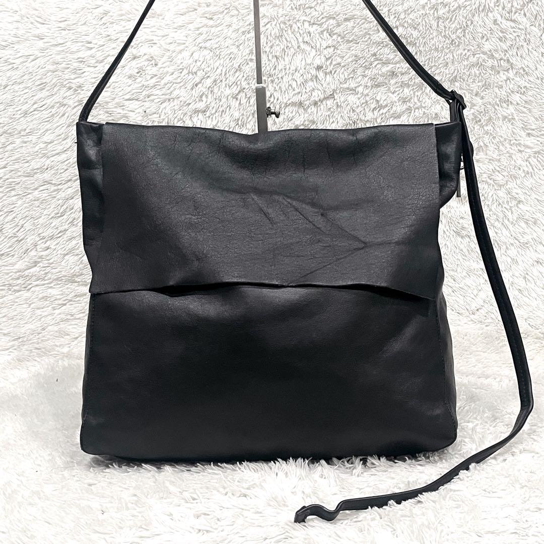 【美品】 ear PAPILLONNER 牛革 シンプルフラップショルダーバッグ