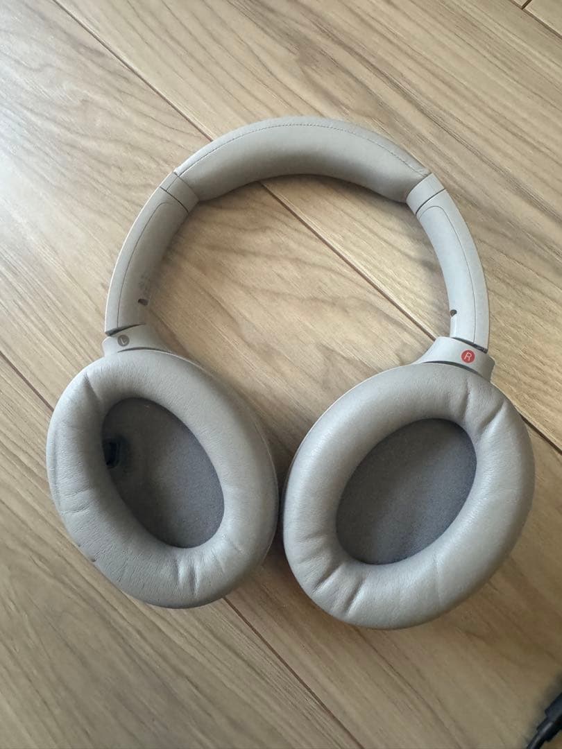 SONY ヘッドホン WH-1000XM4 プラチナシルバー