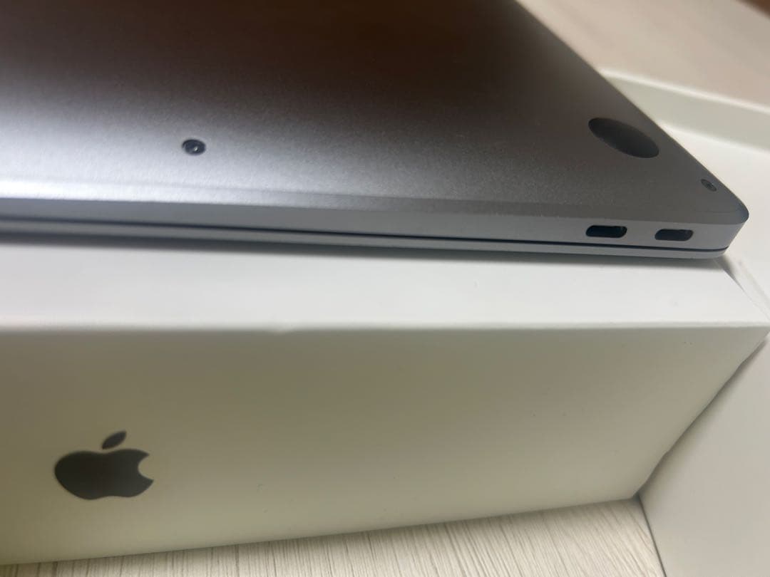 MacBook Air 13.3インチ 512GB 2020モデル