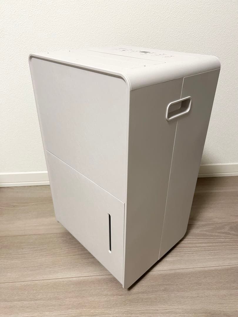 ⭐︎美品⭐︎【2025年製】山善 衣類乾燥除湿機 RCD-J60 グレージュ