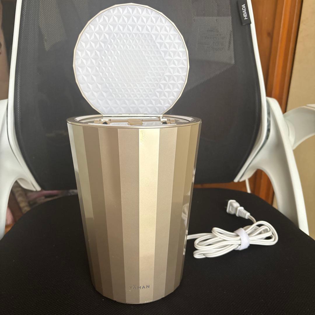 【青い空】フェイススチーマーYA-MANスチーマ美容器 LEDライト機能