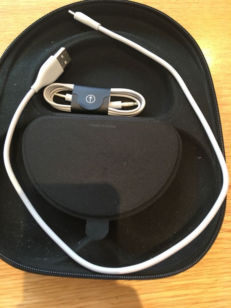 ヘッドホン Noise Cancelling Headphones 700