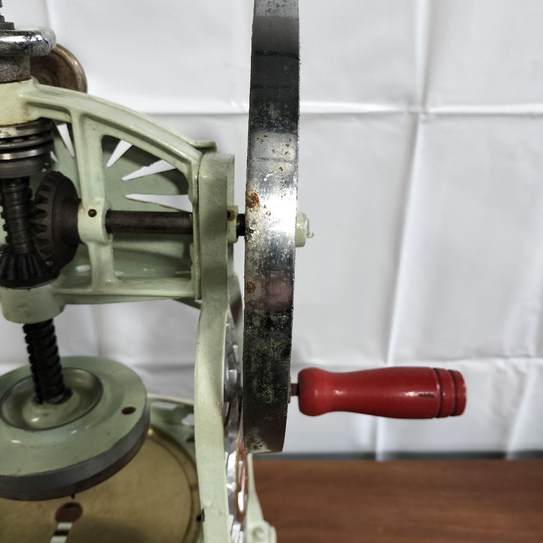 K*o様 希少な骨董品 初雪 手動式かき氷機 レトロな逸品 状態良好