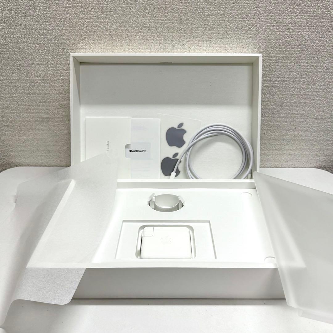 Macbook Pro 16インチ 2019 Core i9 16GB付属品完備