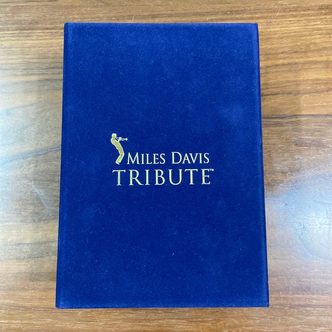 MILES DAVIS カナル型有線イヤフォン　マイルスデイヴィス