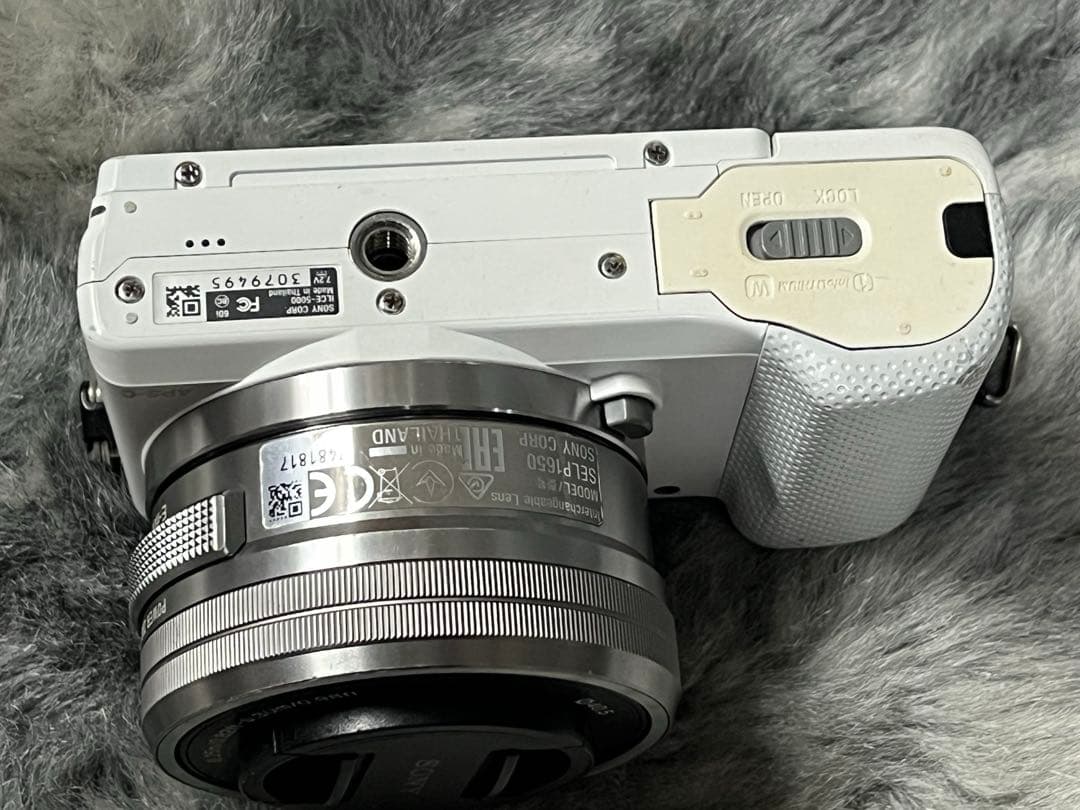 SONY a5000 パワーズームレンズキット ホワイト　ジャンク品　本体のみ