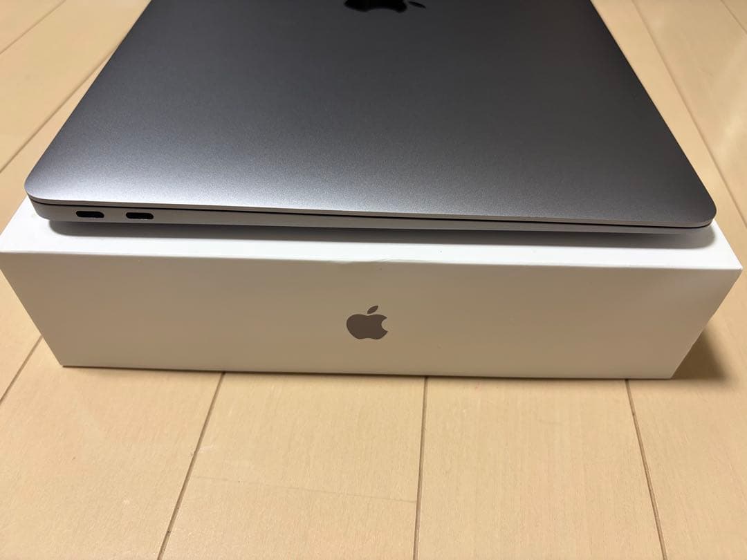 MacBook Air M1 メモリ8GB SSD512GB バッテリー87%