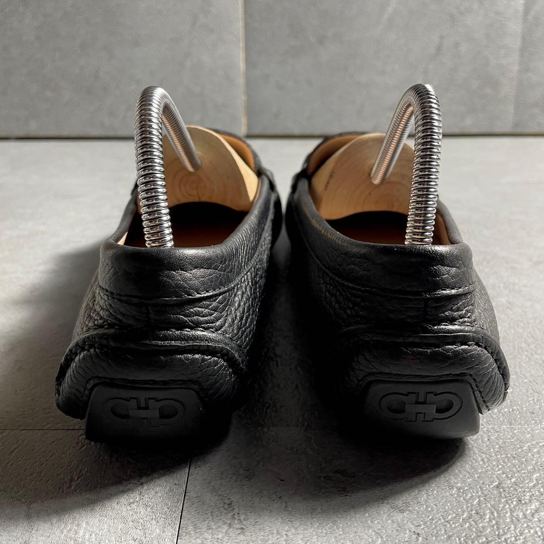 美品✨ フェラガモ ローファー ガンチーニ シボ革 シルバー金具 ブラック