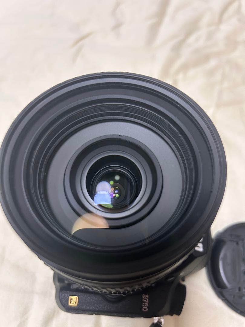Nikon D750 デジタル一眼レフカメラ、24-120mmレンズ