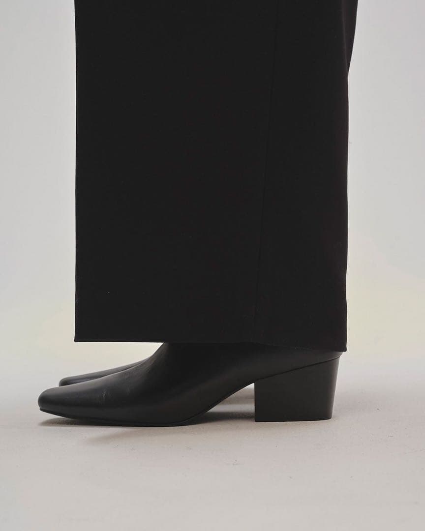 todayfulトゥデイフルSquaretoe Leather Sabot