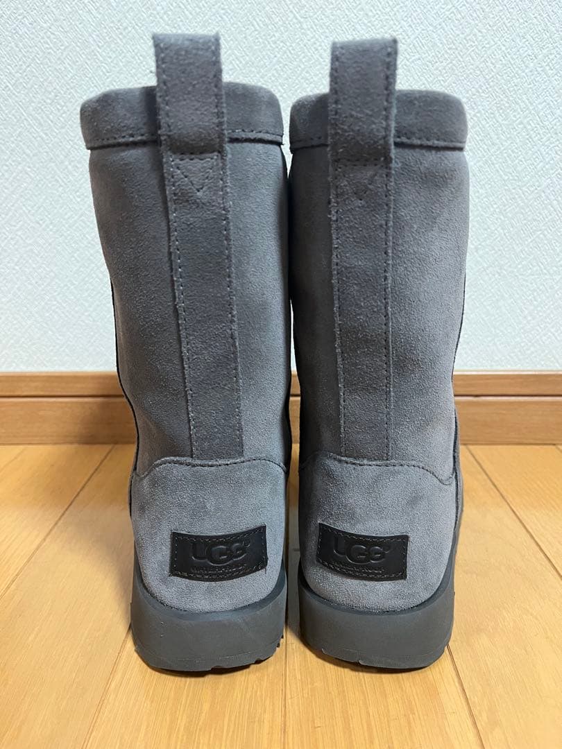 【未使用】UGG 防水ムートンブーツ グレー 24cm