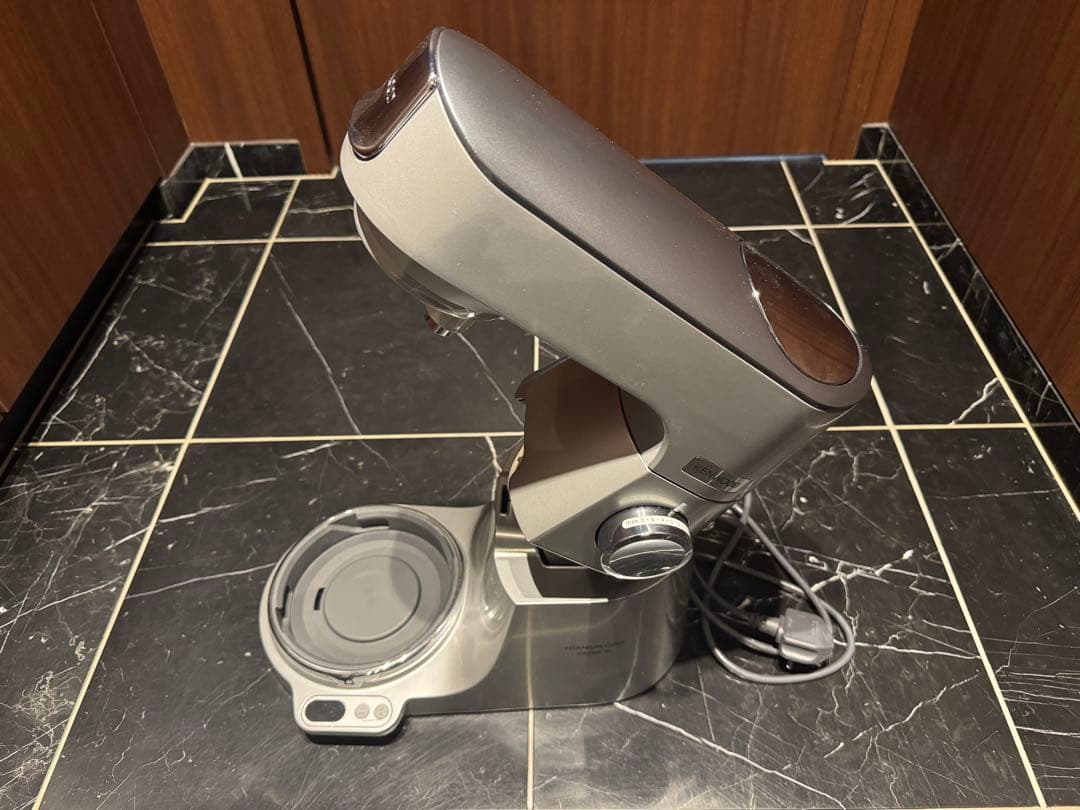 未使用ケンウッド スタンドミキサー Titanium Chef Baker XL