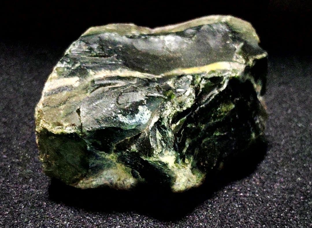 ★アゲート原石★糸魚川グリーン碼碯【姫川・転石・川ズレ・ウブ149ｇ】