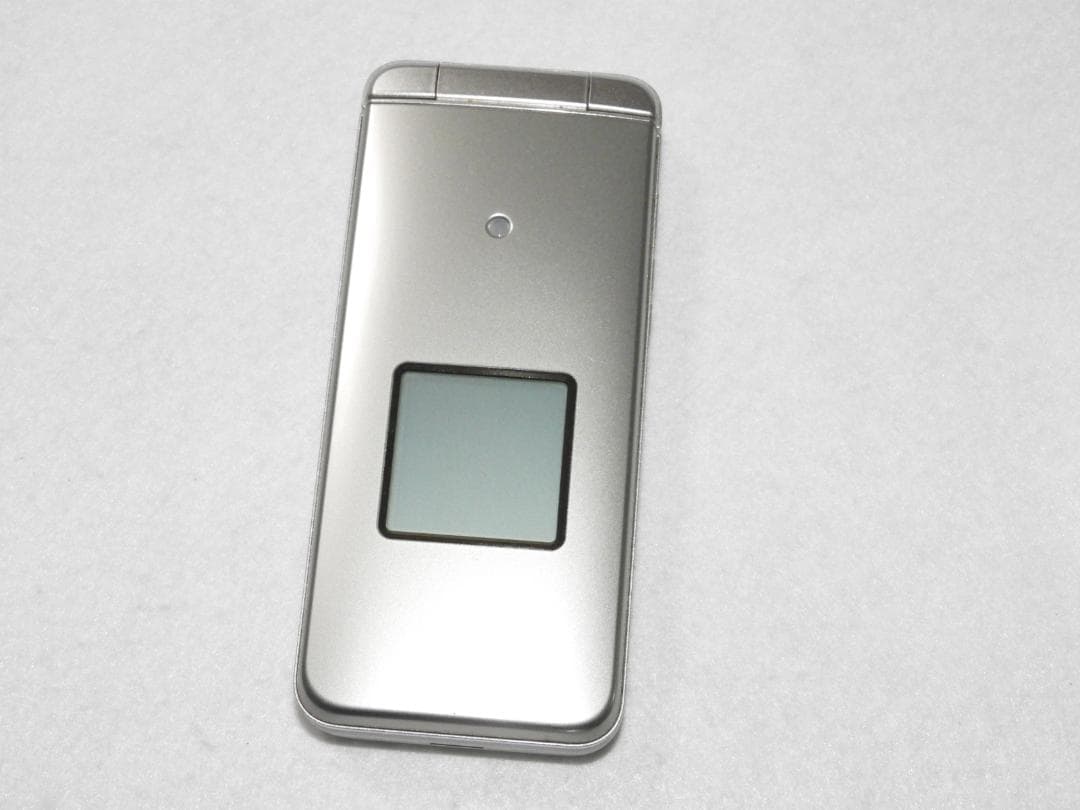 KYOCERA かんたんケータイ KYF41 au SIMフリー 4G LTE