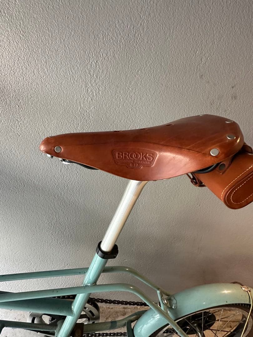 アサヒサイクル 小径自転車 BROOKSサドル、グリップ、バッグ