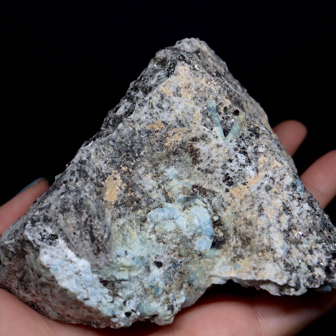 自主採掘！アクアマリン カリフォルニア産 548.5g　AQ254 原石　天然石