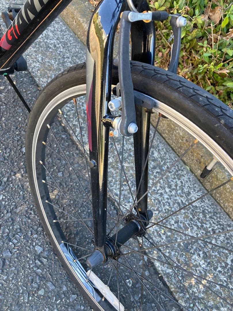 GIANT ESCAPE JR 24 横浜　キレイめ　黒&赤　引取り可　子供