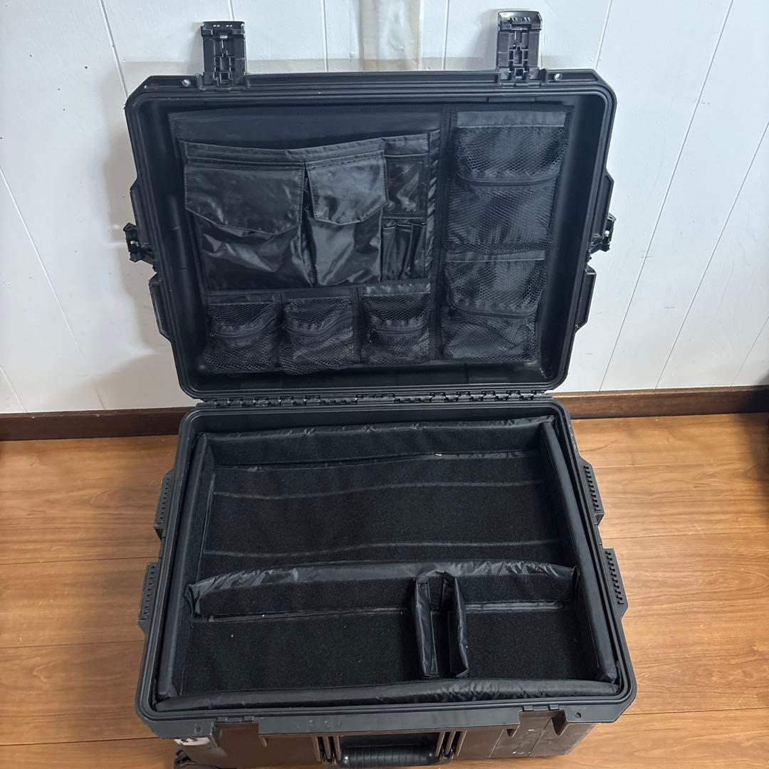米軍放出品　PELICAN STORM CASE IM2750 ペリカンケース②